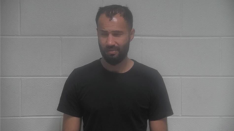 4 Louisville men face federal gun smuggling charges after trying to ship guns to Iraq